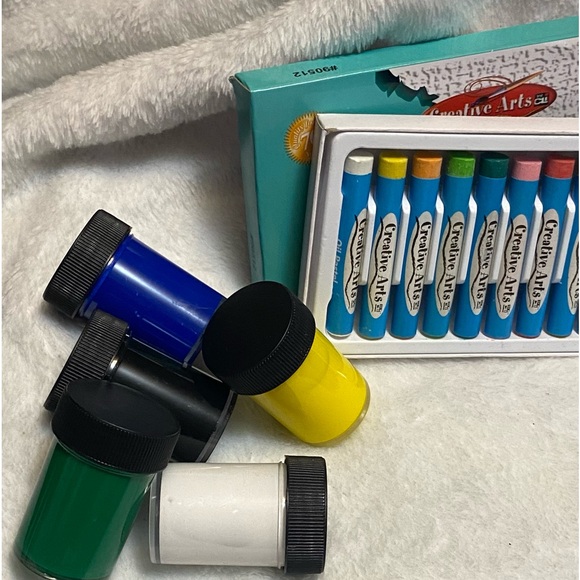 -Paint Bundle- - Picture 3 of 8